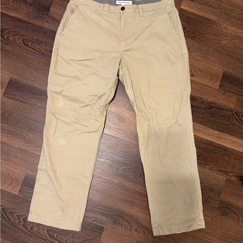 Amazon Essentials Tan Chinos Classic Straight-Leg